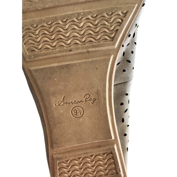 American Rag Womens Perforated Grey Ankle Strap Flats Size 9.5 - Picture 6 of 6